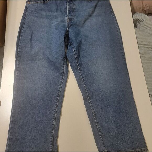 NEW 18W LEVI'S WEDGIE STRAIGHT LEG HIGH RISE BUTTON DENIM JEANS 18 W NWT - Picture 15 of 16